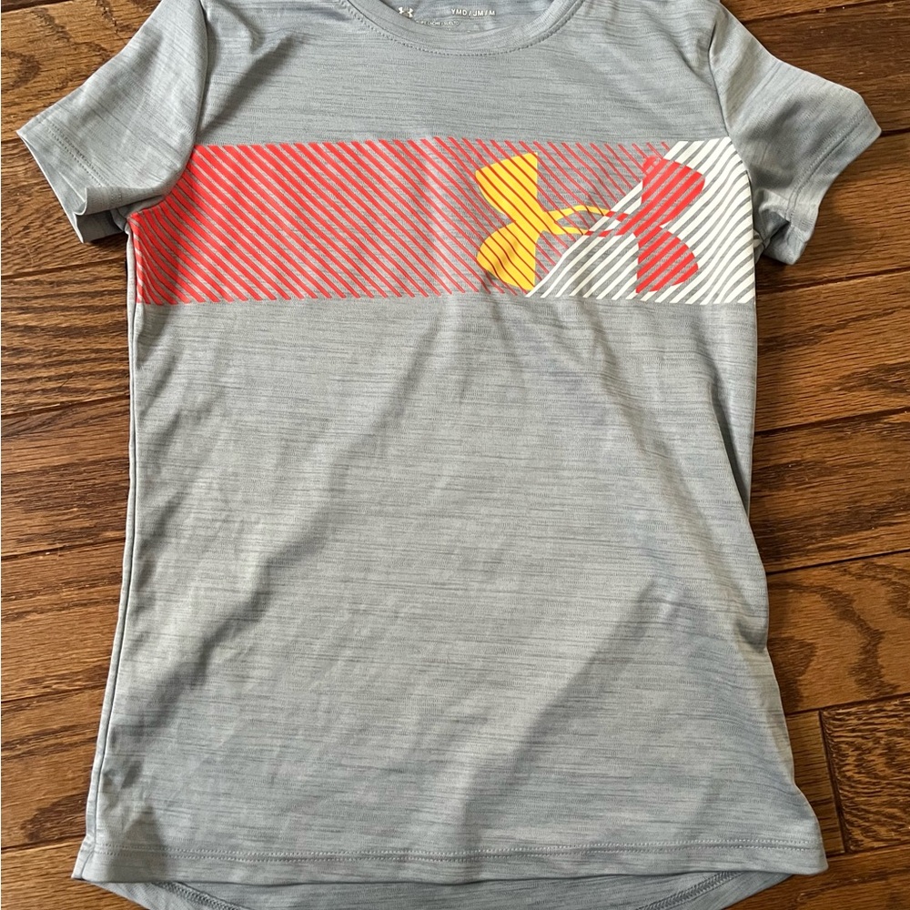 Under Armour Gray Short Sleeve Tee